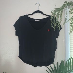 Rose embroidered tee